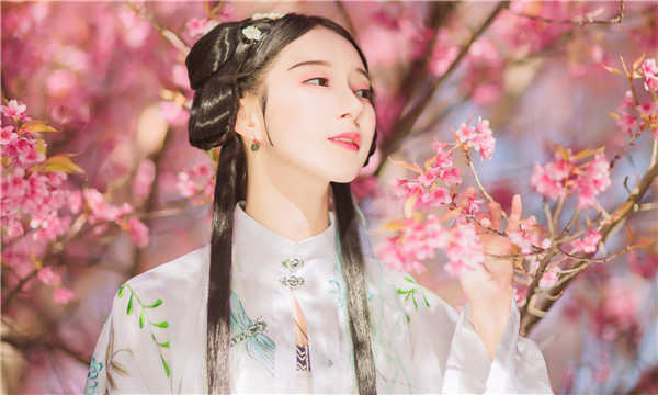 柯坪供卵试管婴儿：助您实现家庭梦想的科学方案